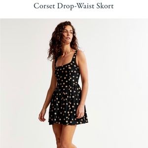 NWT Abercrombie Dress in Small Petite